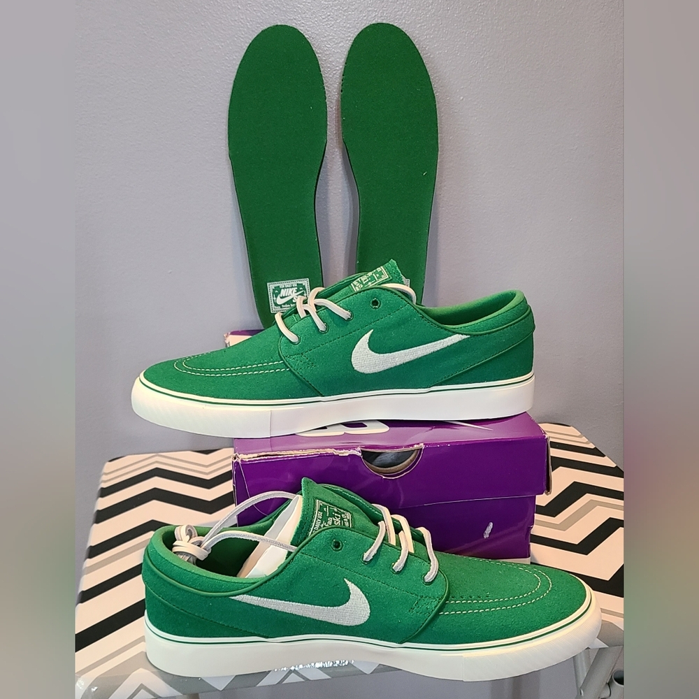 Nike SB Zoom Janoski OG+ size Mens 8.5 Womens 10